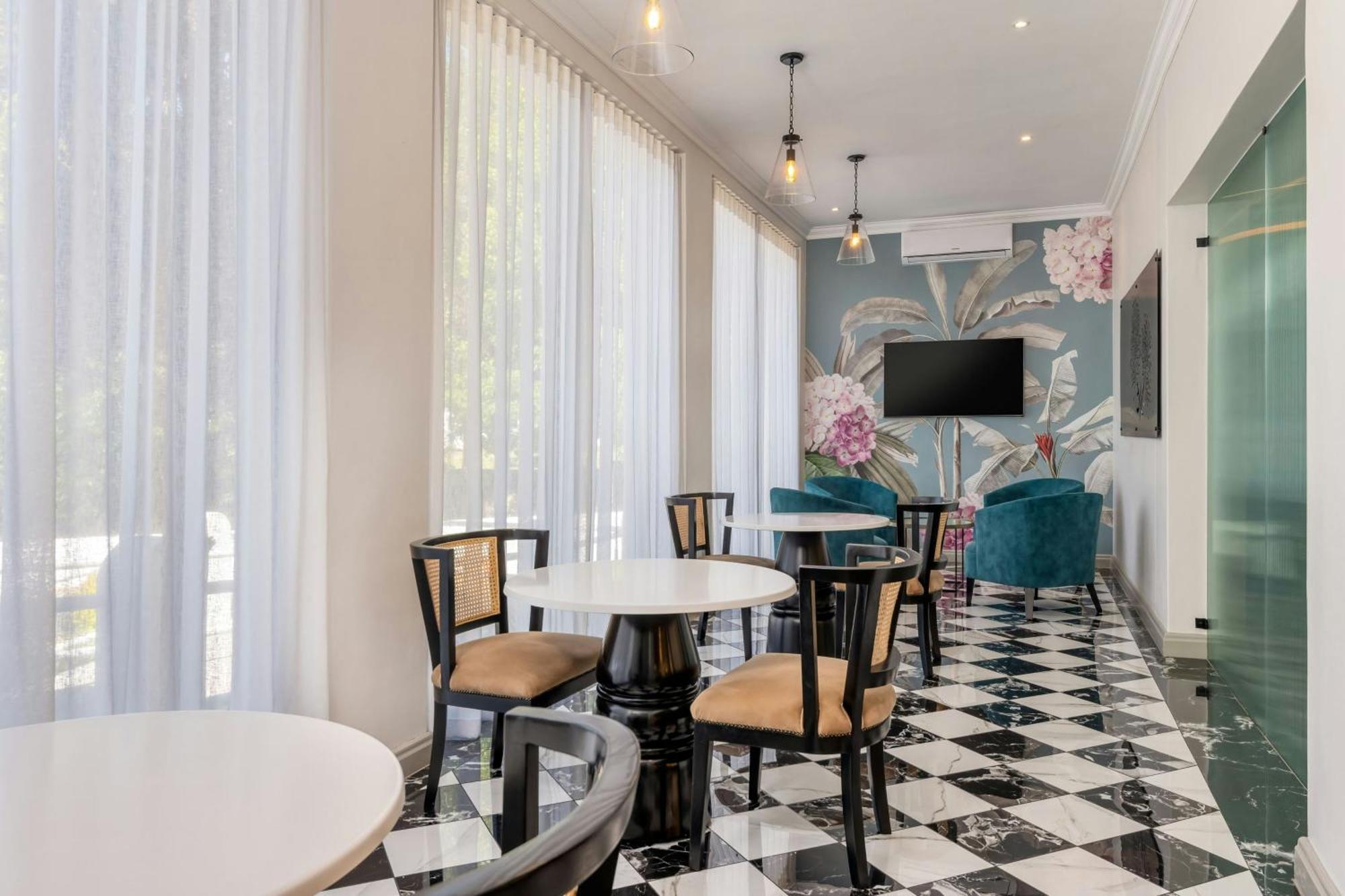 Lord Charles Hotel, Somerset West, A Tribute Portfolio Hotel Екстер'єр фото